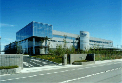 写真:先端技術関連産業イメージ