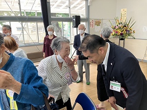 祝祭感に包まれた様子 写真