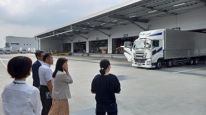 集荷スペース 写真
