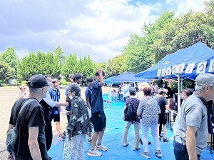 参加する高校生 写真