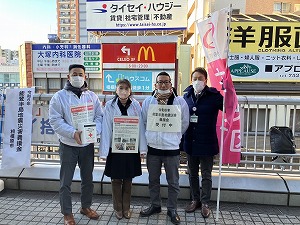 活動の様子2 写真