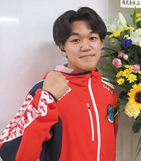 野村選手